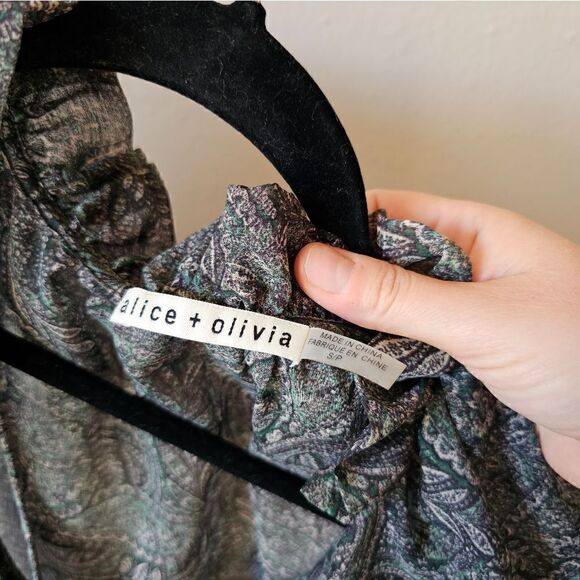 Alice + Olivia Sheer Dark Green And Black Paisley Long Sleeve Ruffle Top Small - Picture 5 of 9